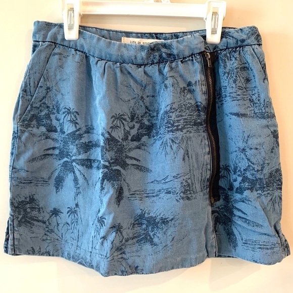 Forever 21 Hawaiian Print Chambray Skirt S Denim - Picture 1 of 5